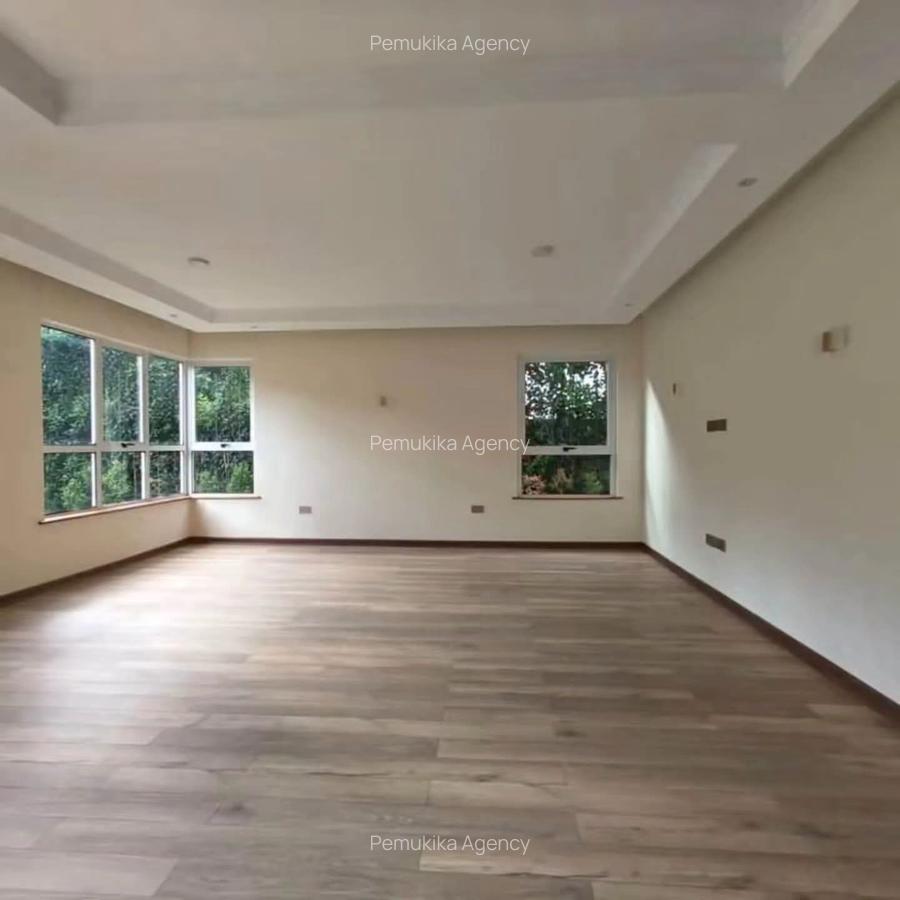 4 Bed Townhouse with En Suite in Runda - 10
