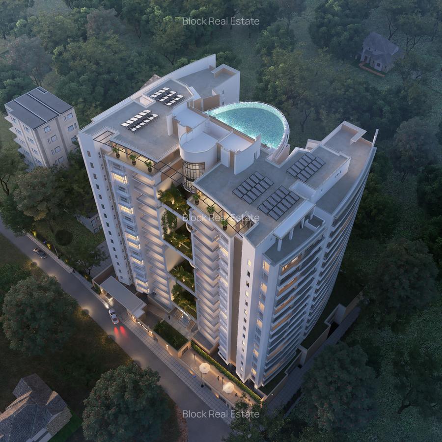 3 Bed Apartment with En Suite in Riverside - 2