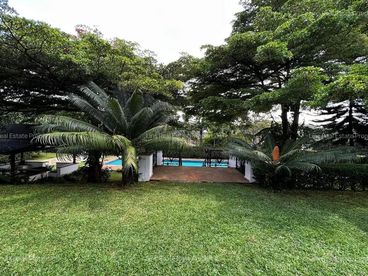 5 Bed House with En Suite in Kitisuru - 3