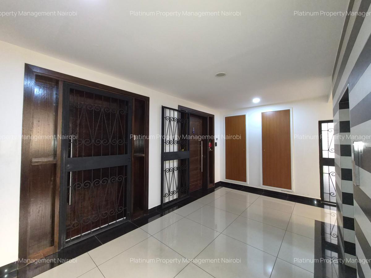 4 Bed Apartment with En Suite at Weslands - 16