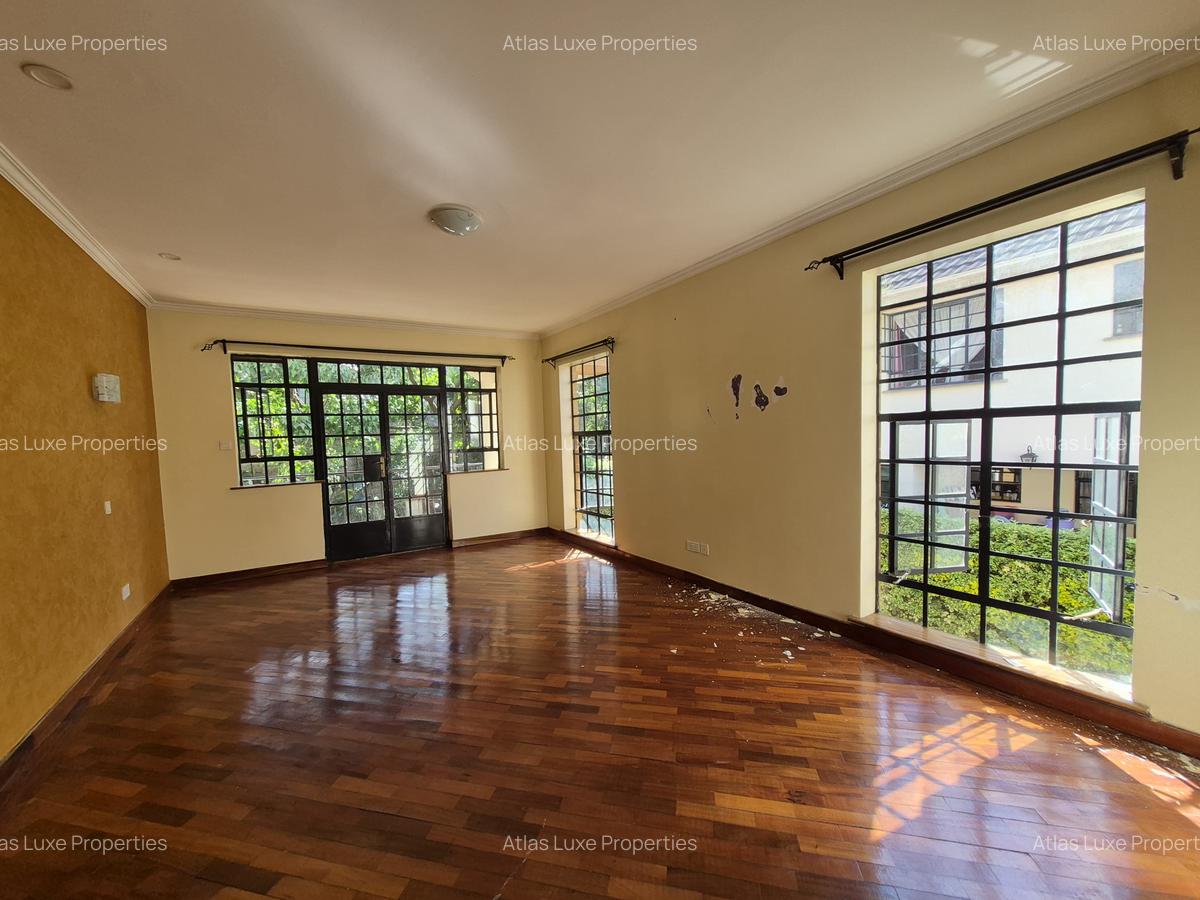 4 Bed Townhouse with En Suite in Kiambu Road - 3