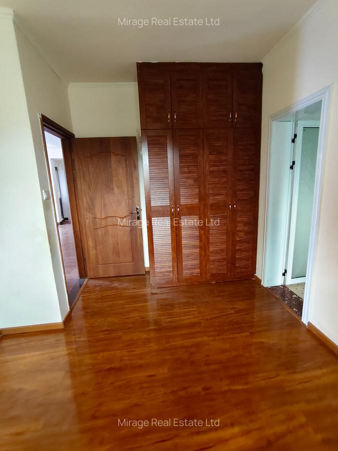 2 Bed Apartment with En Suite in Kilimani - 18