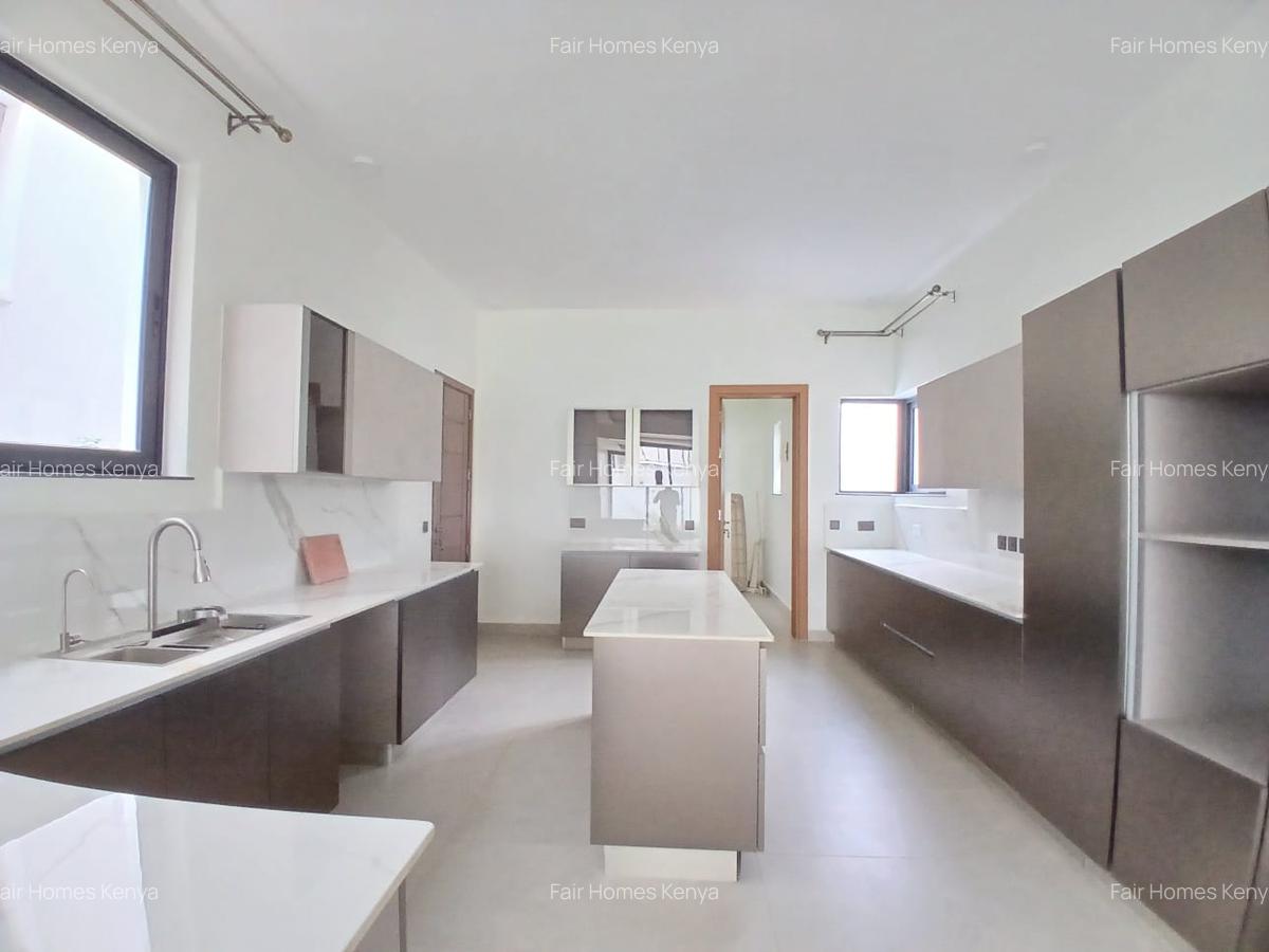 5 Bed Townhouse with En Suite at Maji Mazuri - 11