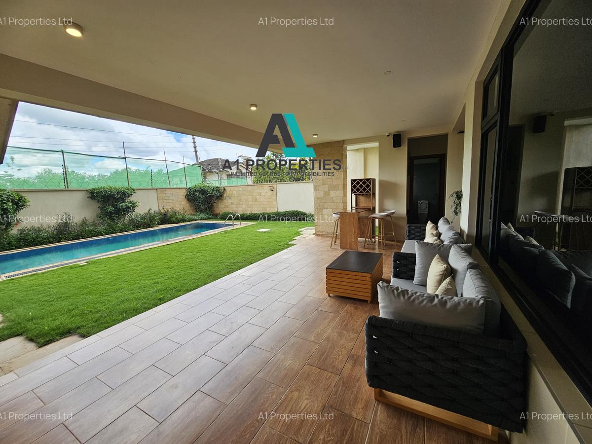 4 Bed Townhouse with En Suite in Lavington - 1