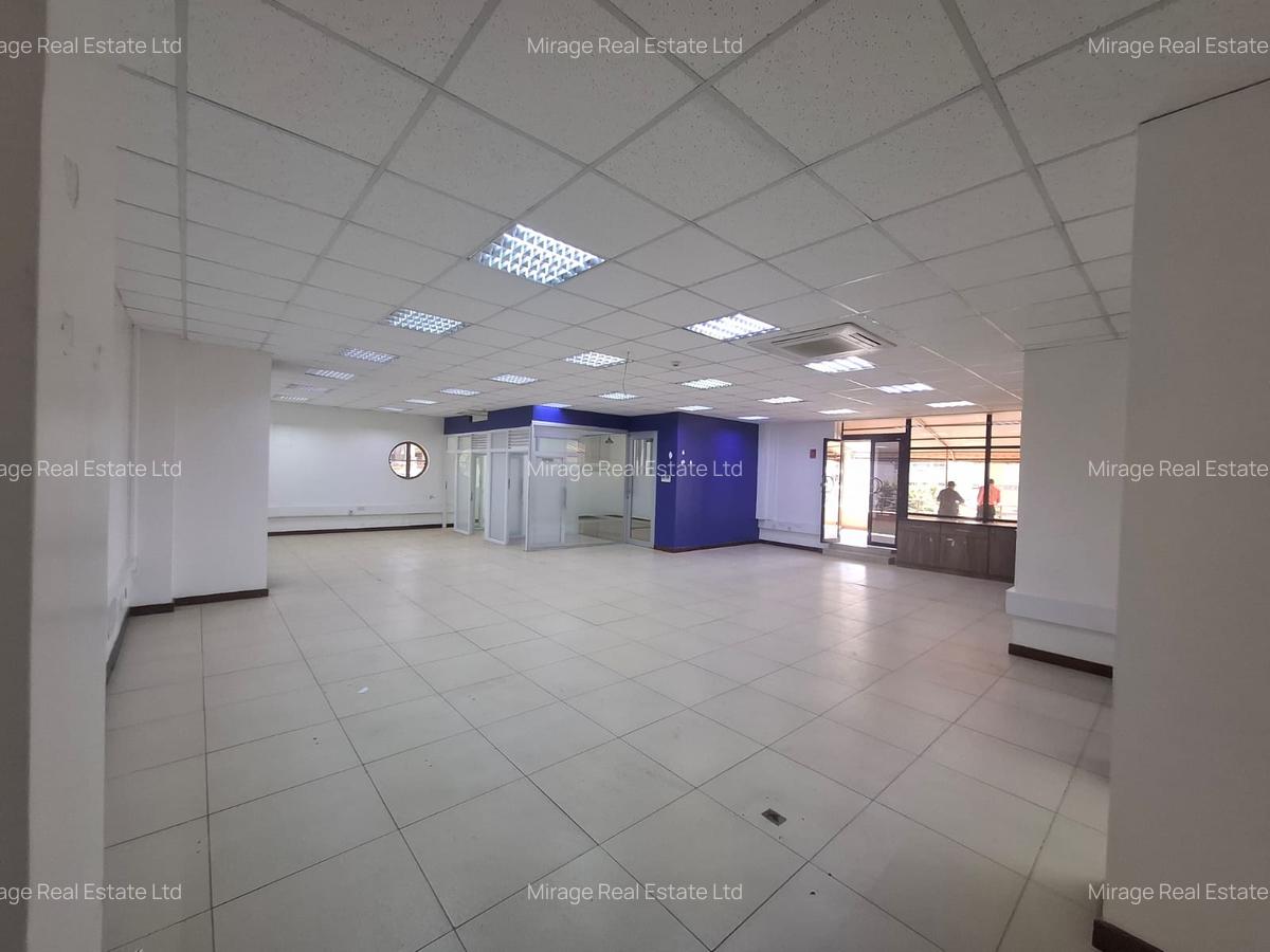 Office with Backup Generator in Westlands Area - 6