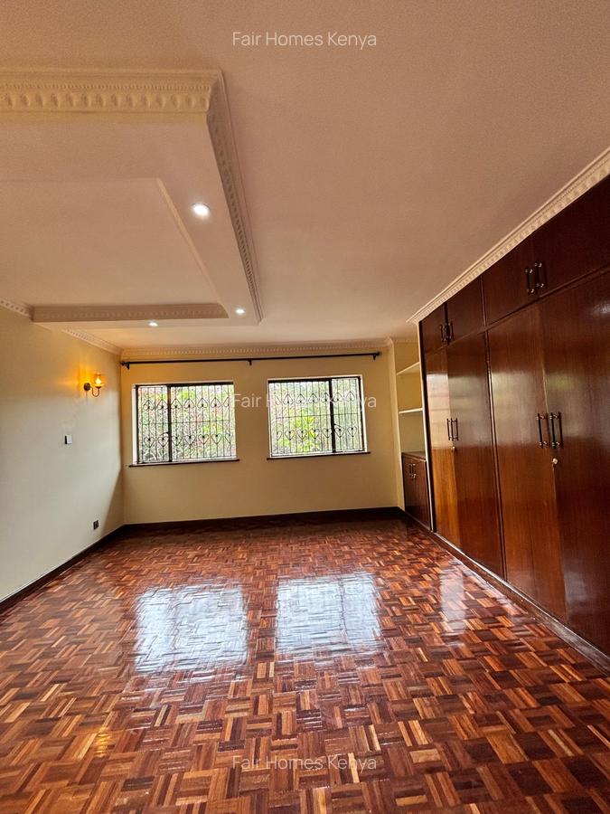 4 Bed Townhouse with En Suite at Riara Road - 19