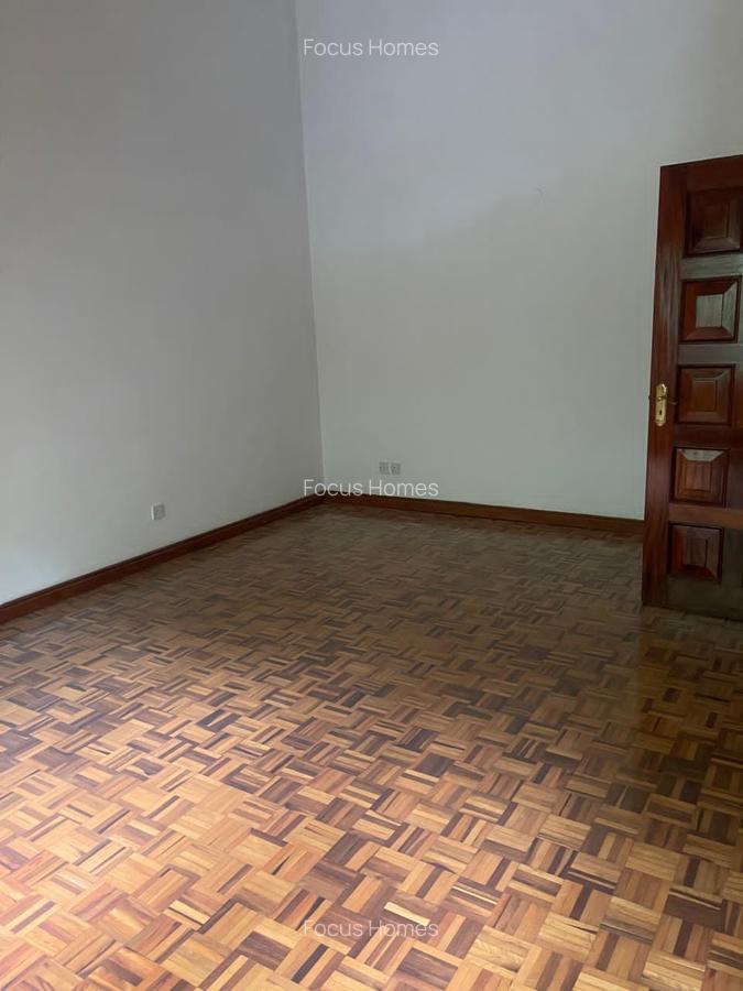 2 Bed Townhouse with En Suite in Kileleshwa - 3