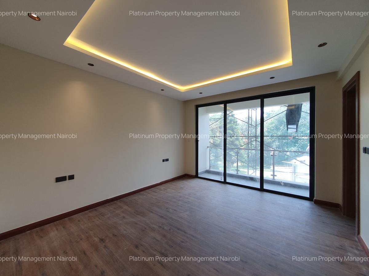 4 Bed Apartment with En Suite at Off General Mathenge Drive - 14