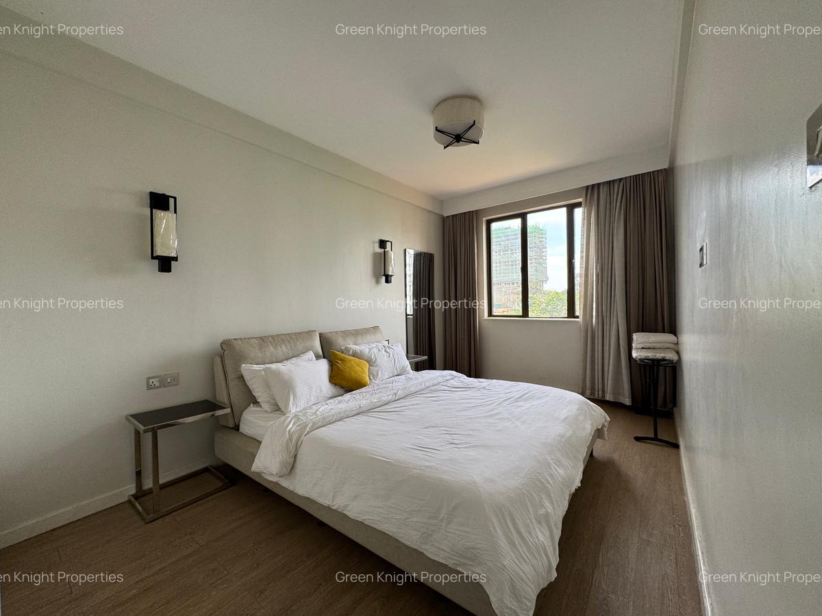 Serviced 1 Bed Apartment with En Suite in Riverside - 3