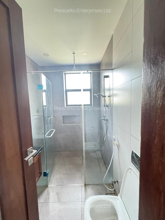 4 Bed Townhouse with En Suite at Nyali - 3