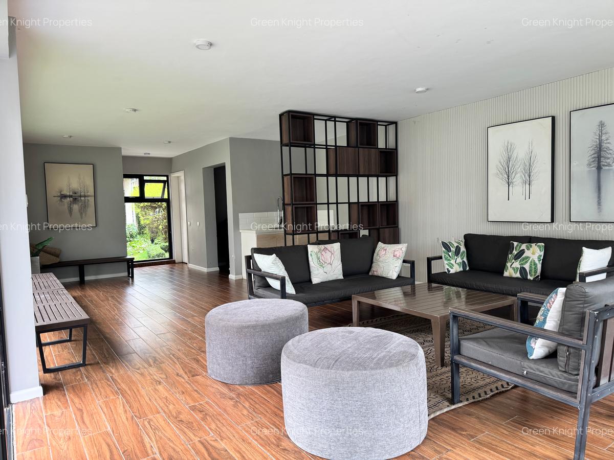 Serviced 2 Bed Apartment with En Suite in Lavington - 12