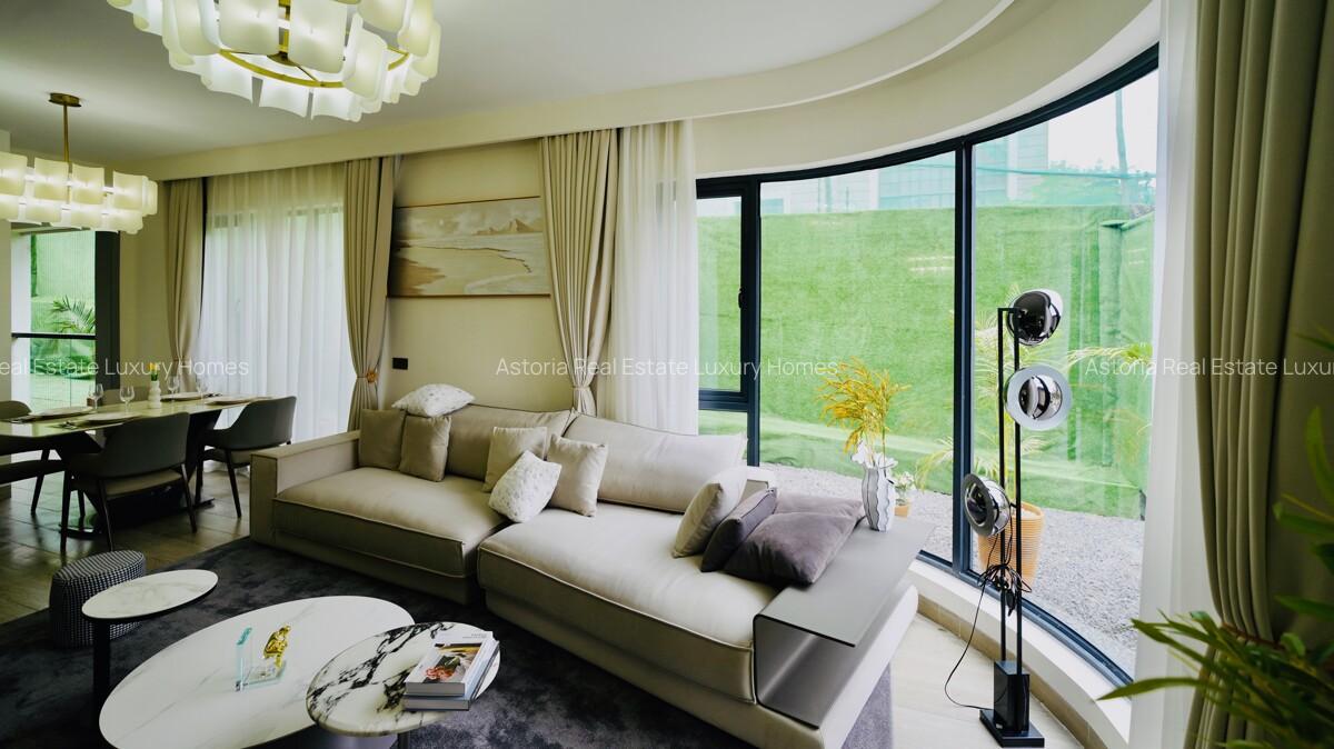 2 Bed Apartment with En Suite at 2026-262 - 2