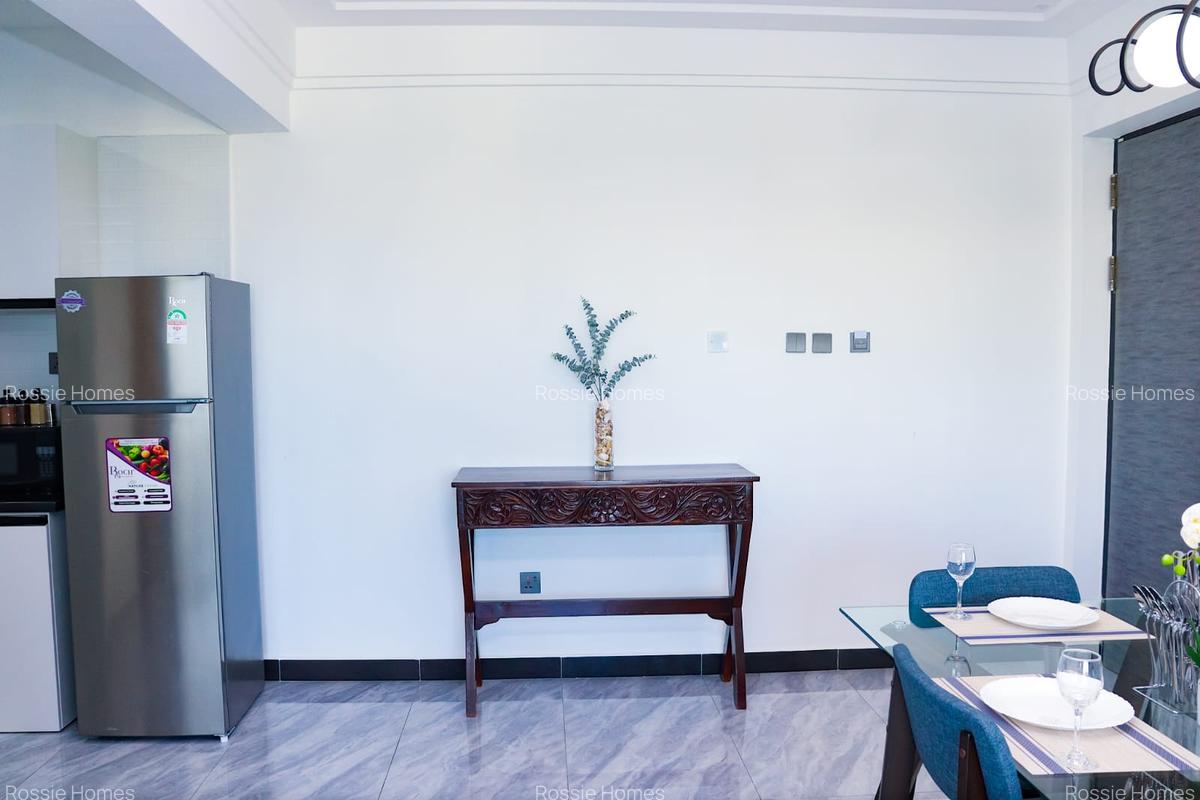 Serviced 1 Bed Apartment with En Suite in Kilimani - 6