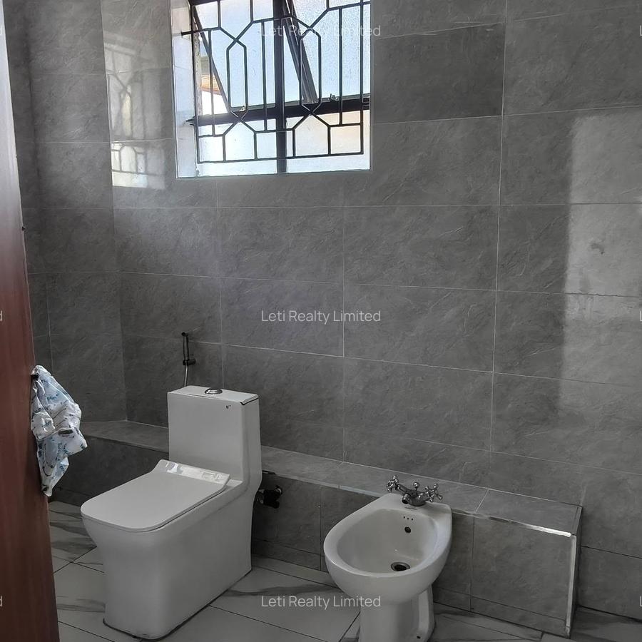 4 Bed Townhouse with En Suite in Lavington - 8