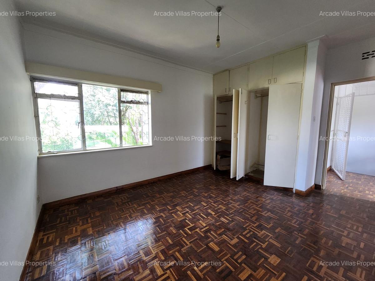 4 Bed Townhouse with Walk In Closet in Lavington - 7