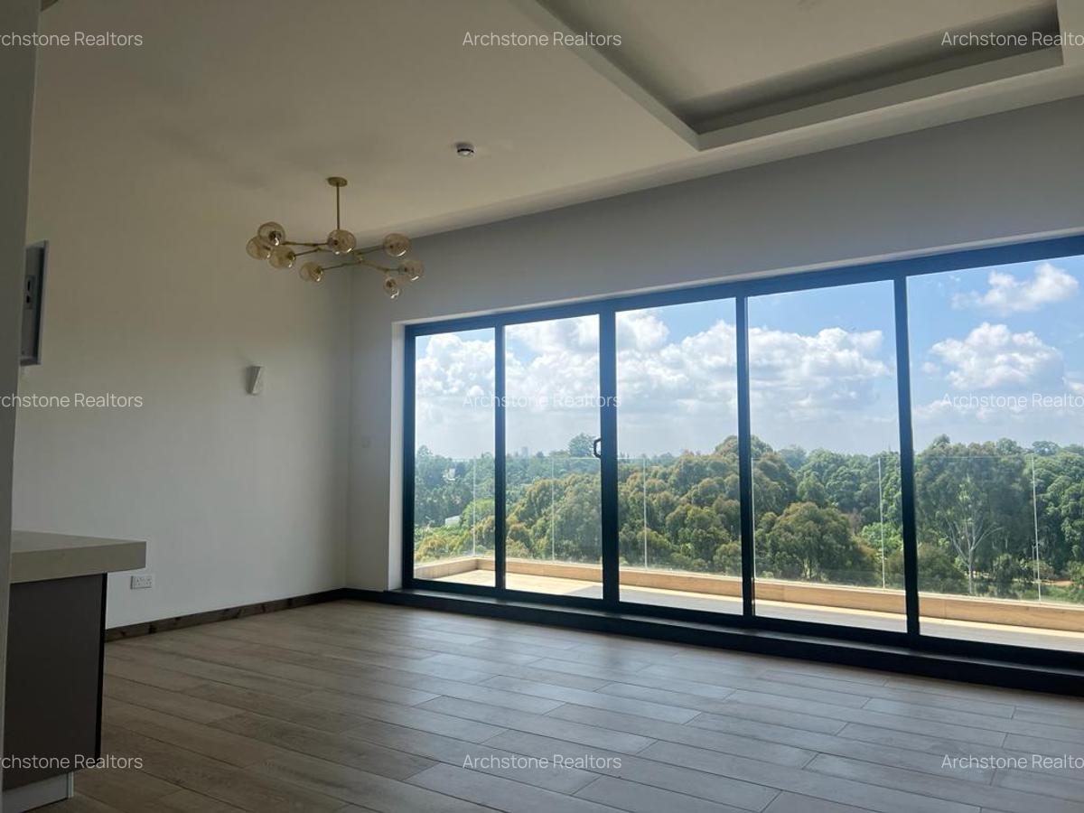 1 Bed Apartment with Swimming Pool in Rosslyn - 4