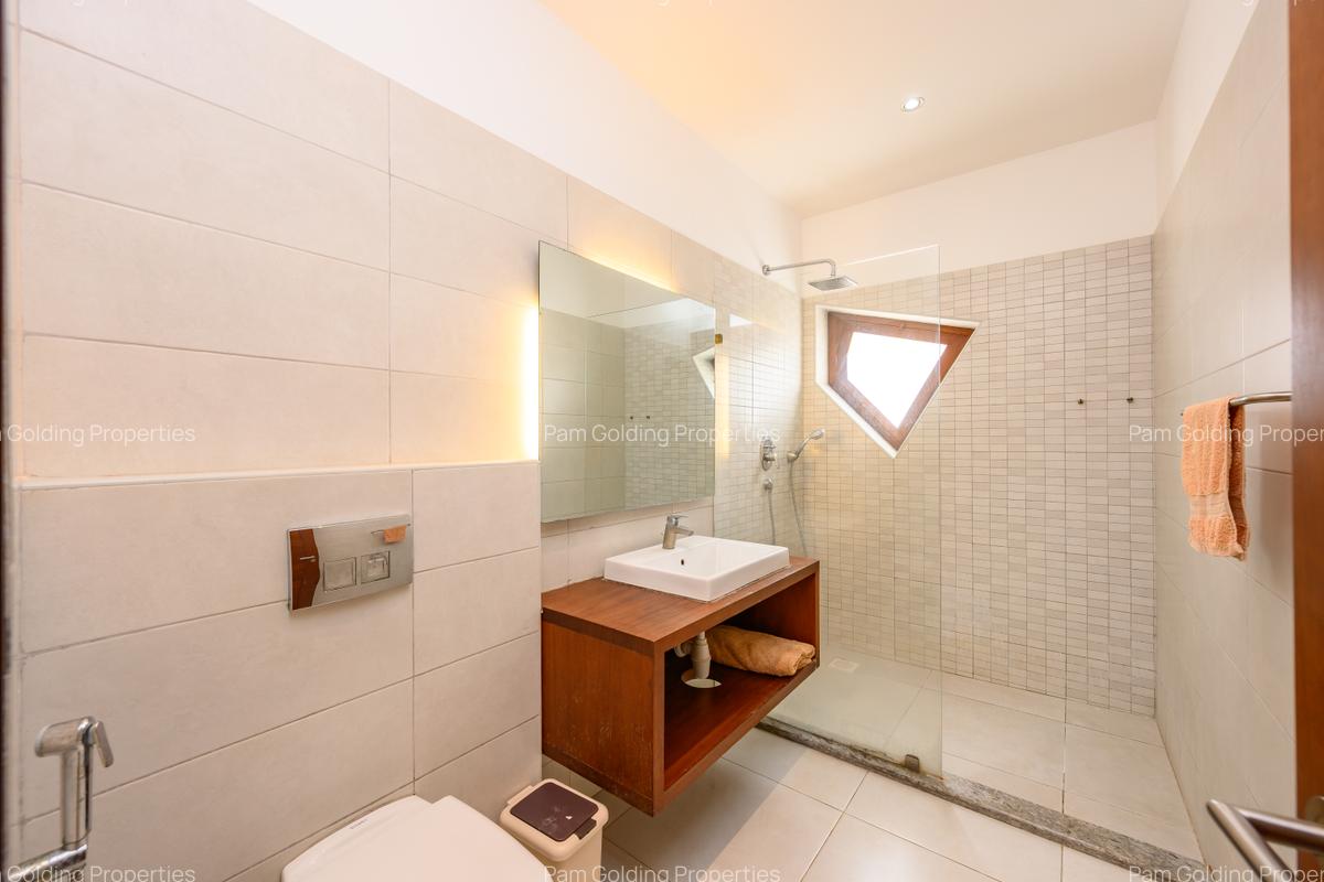 Furnished 3 Bed Apartment with En Suite at Tom Mboya - 12