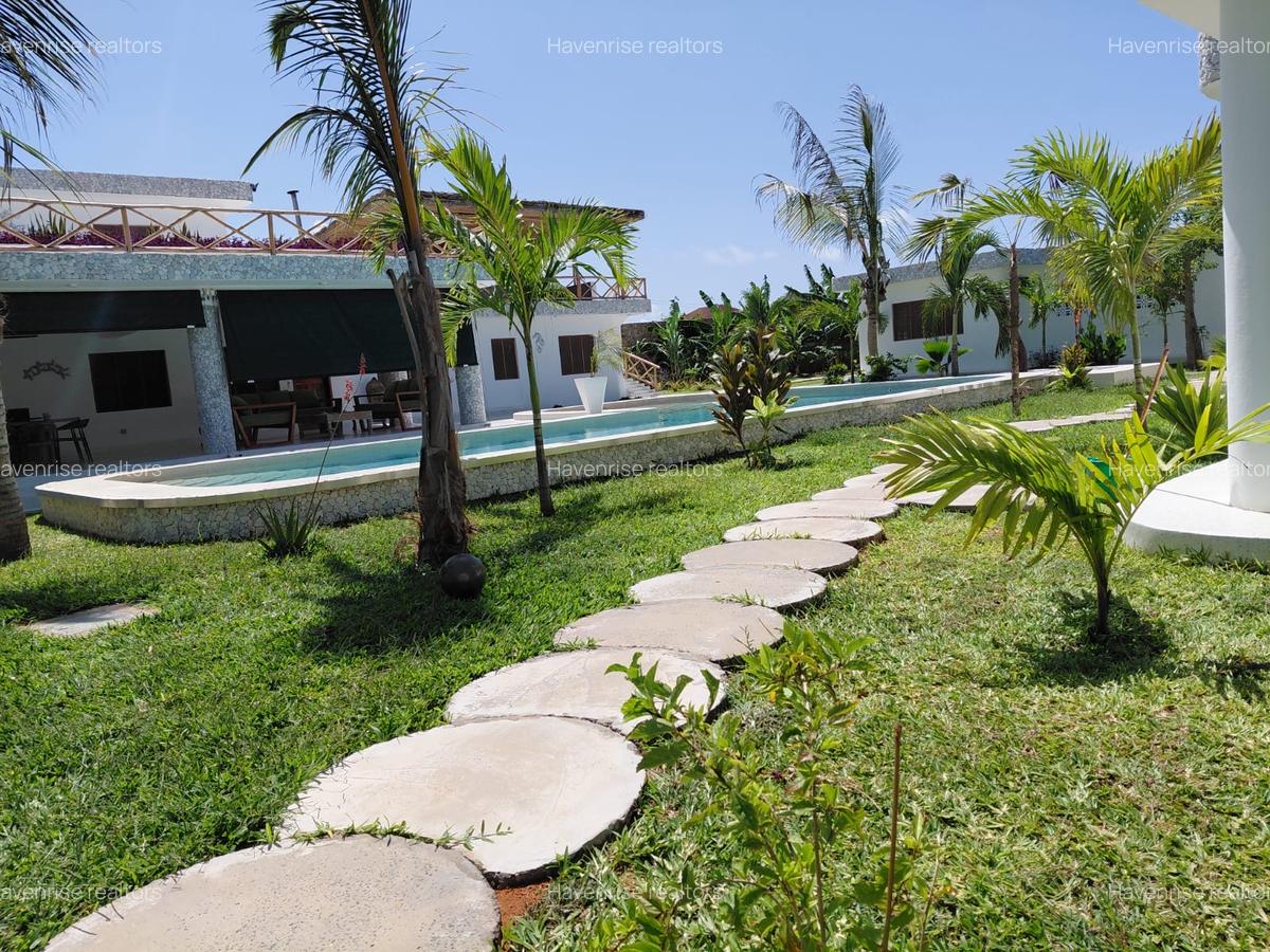 4 Bed House at Watamu - 16