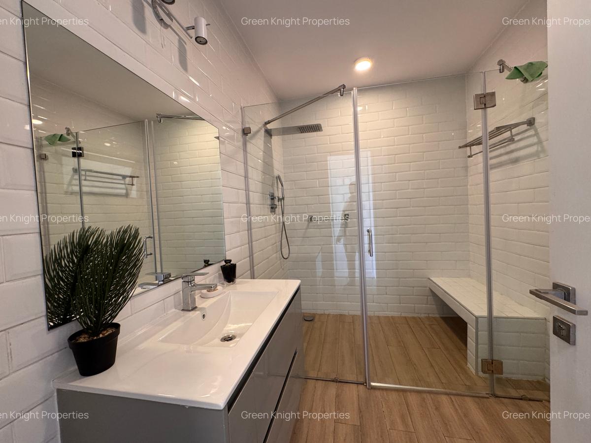 Serviced 2 Bed Apartment with En Suite in Lavington - 15