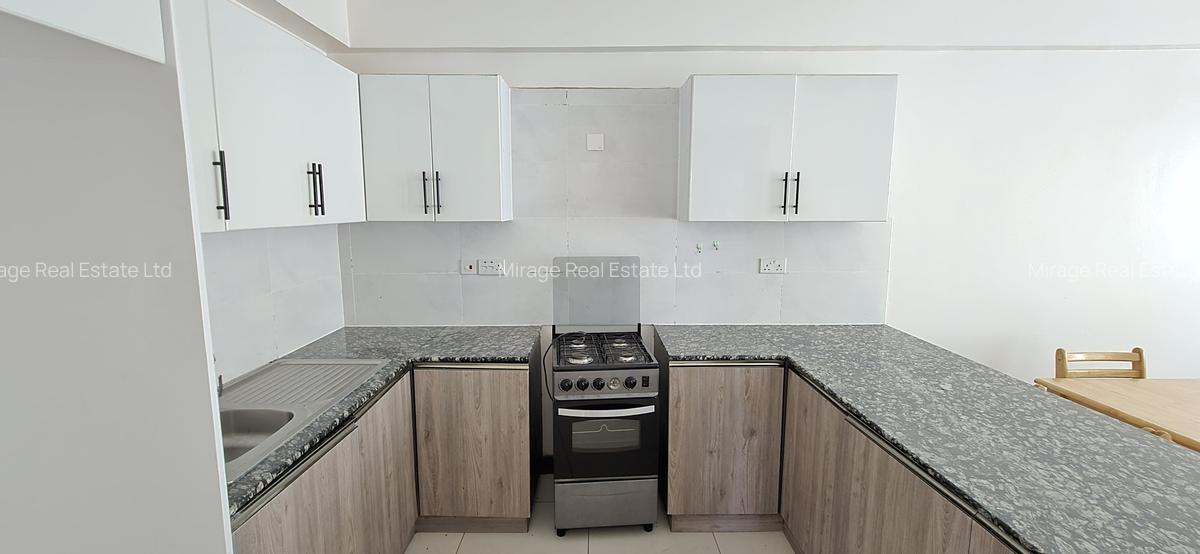 2 Bed Apartment with Swimming Pool in Hurlingham - 1