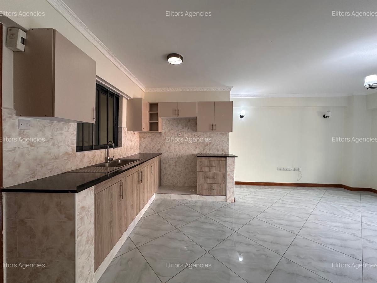 1 Bed Apartment with En Suite at School Lane - 3