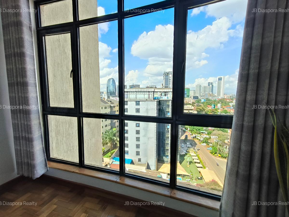 Furnished 2 Bed Apartment with En Suite at Lantana Road - 11