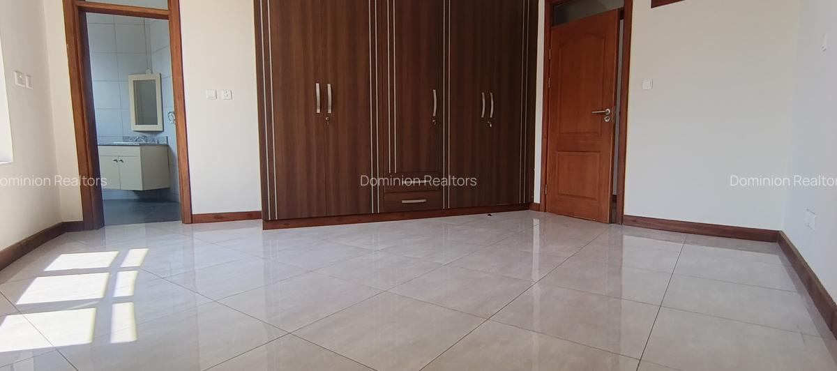 4 Bed Apartment with En Suite in Westlands Area - 13