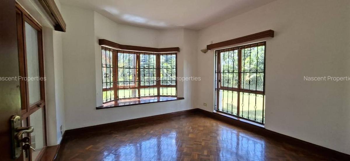 5 Bed Villa with En Suite in Runda - 7