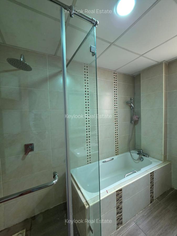 5 Bed Townhouse with En Suite at Lavington Green - 7