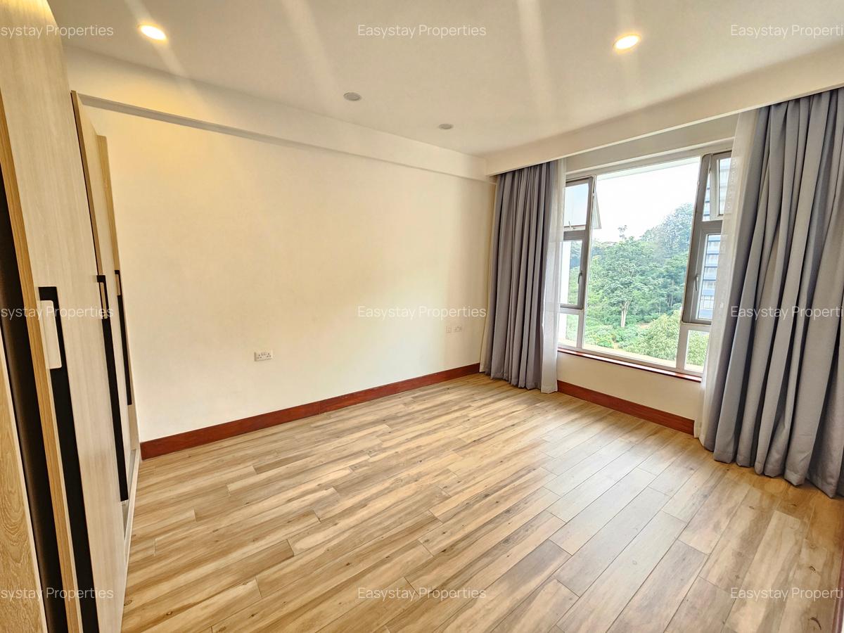 4 Bed Apartment with En Suite in Muthaiga - 4
