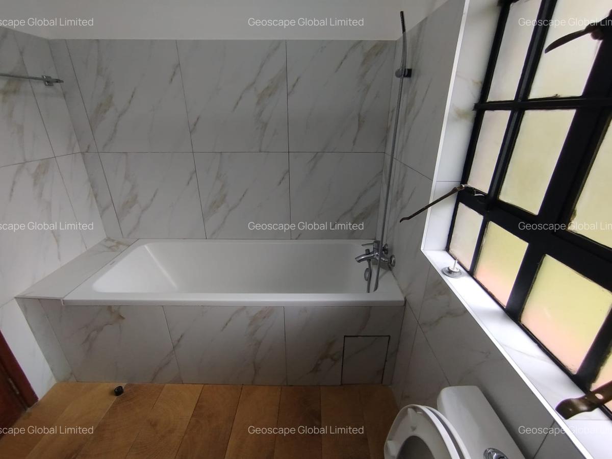 4 Bed House with En Suite in Karen - 16