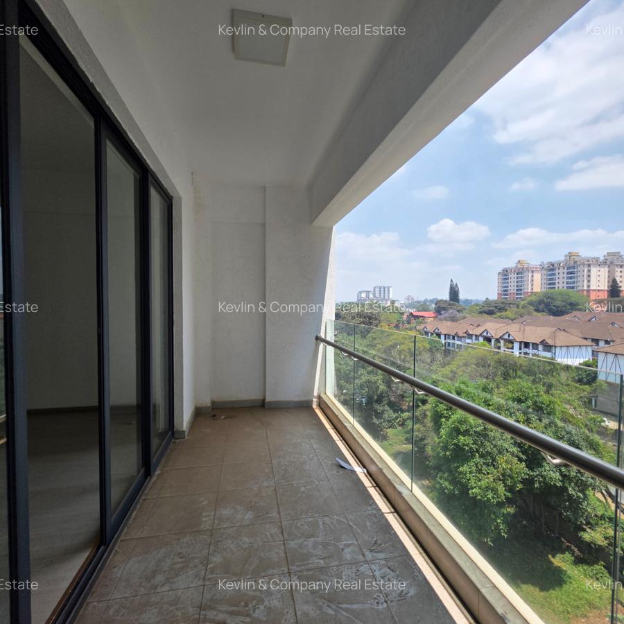 4 Bed Apartment with En Suite in Lavington - 17