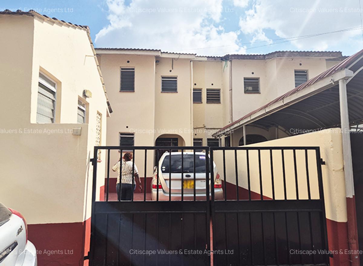 3 Bed House with En Suite in Embakasi - 1