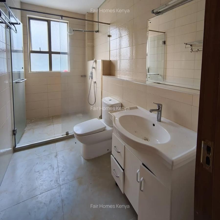 2 Bed Apartment with En Suite at Othaya Road - 10