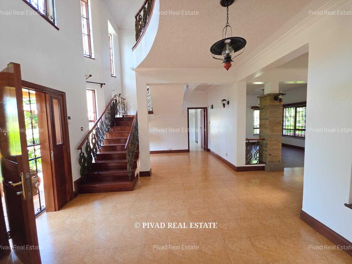 5 Bed House with Garden in Runda - 9