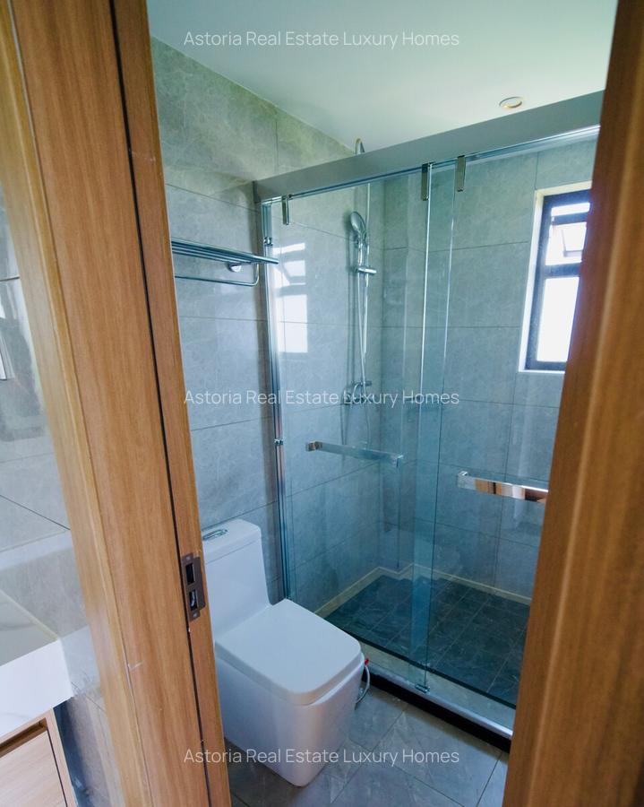 3 Bed Apartment with En Suite at 2026-384 - 10