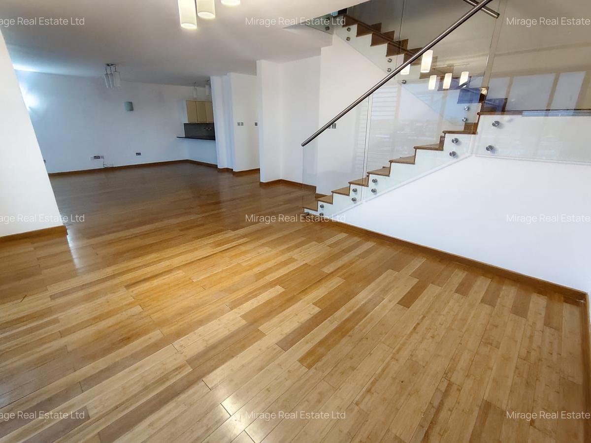 2 Bed Apartment with Swimming Pool in Garden Estate - 6