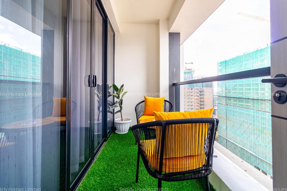 Serviced 1 Bed Apartment with En Suite in Westlands Area - 17