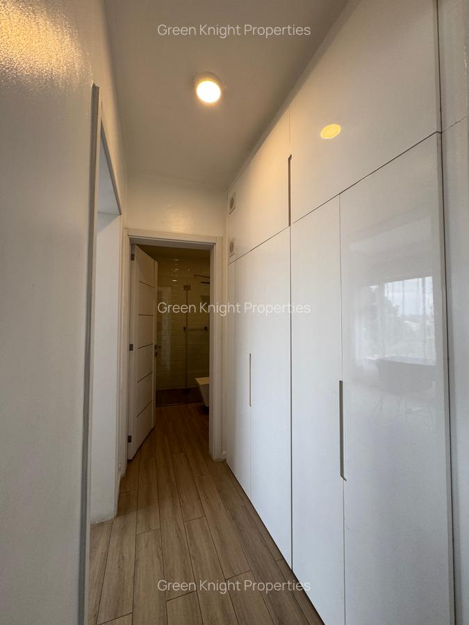 Serviced 2 Bed Apartment with En Suite in Lavington - 12