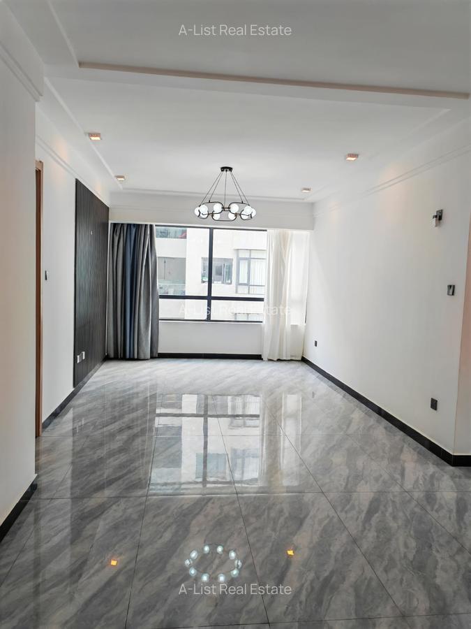 2 Bed Apartment with Swimming Pool at Wood Avenue - 1