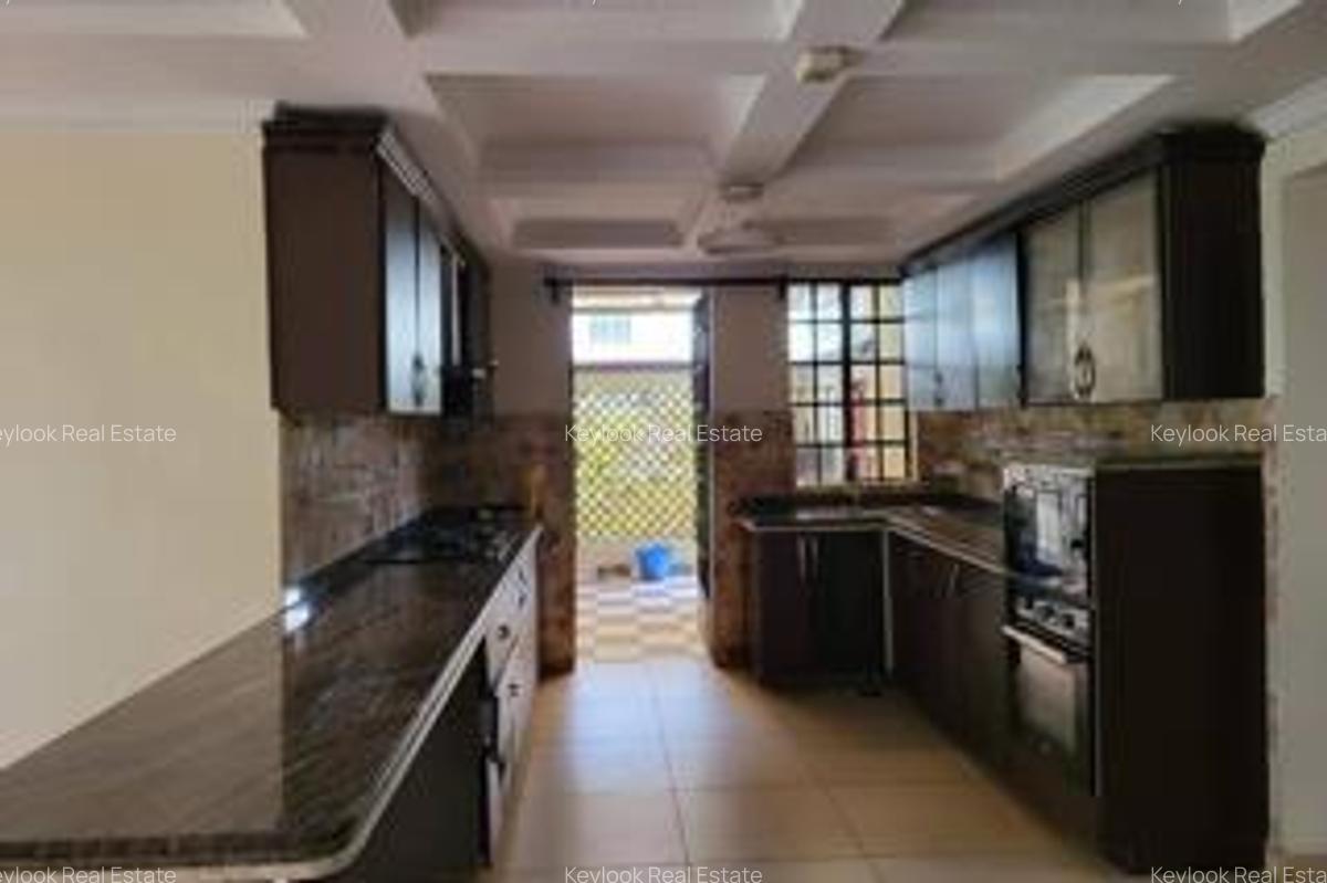 4 Bed Townhouse with En Suite at Kitisuru - 6