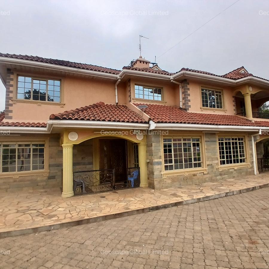 5 Bed House with En Suite in Runda - 18