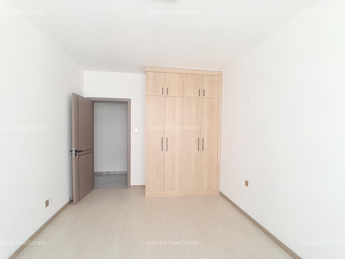 4 Bed Apartment with En Suite at Oloitoktok Road - 8