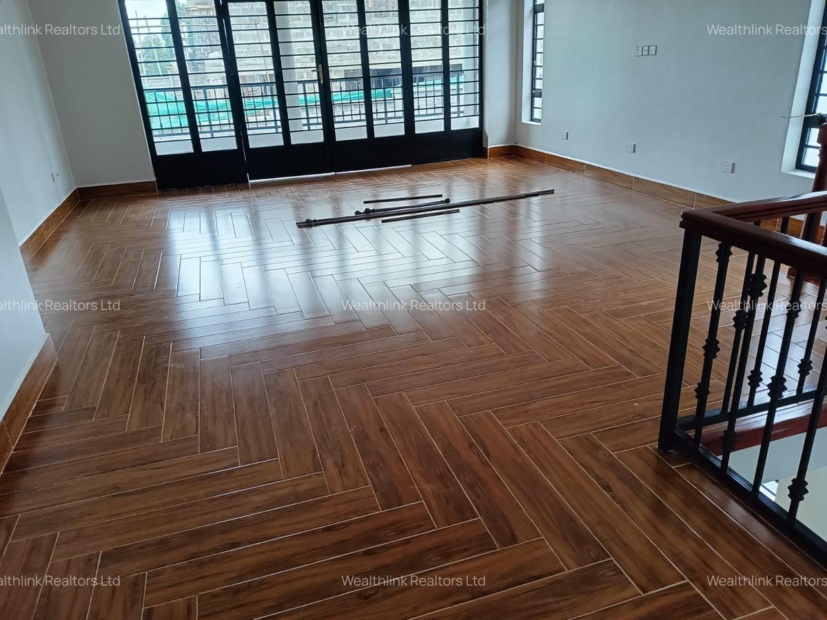 4 Bed Townhouse with En Suite at Runda - 11