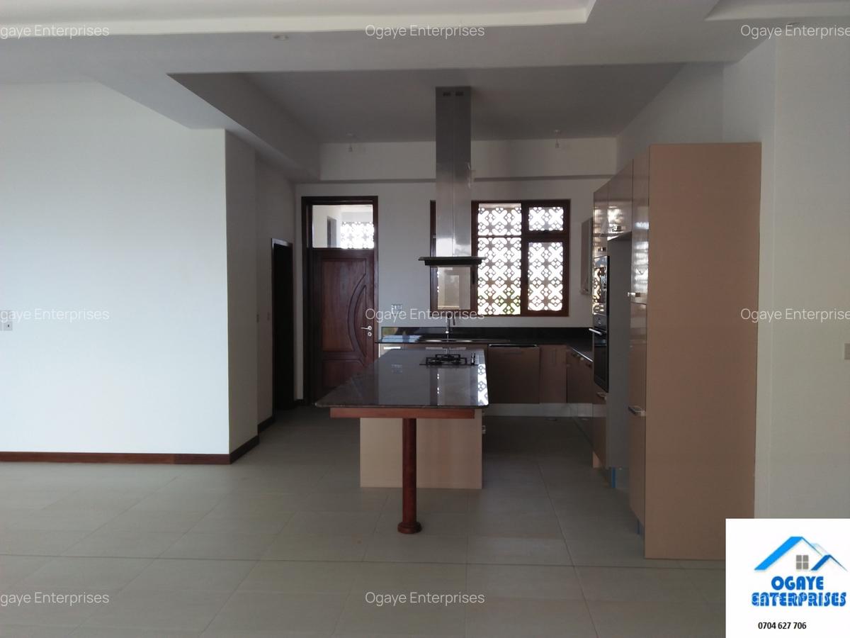 3 Bed Apartment with En Suite at Mwamba Drive - 5