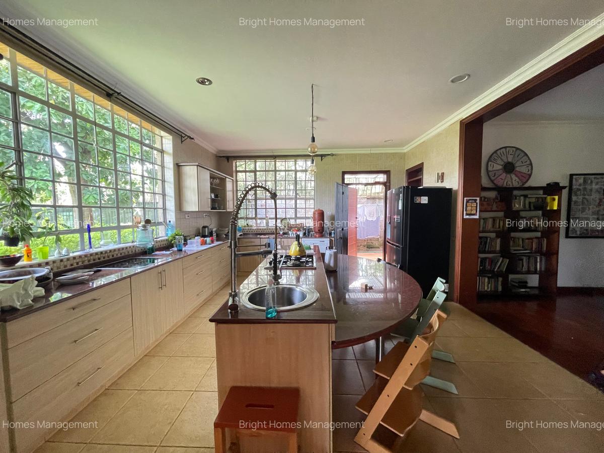4 Bed House with En Suite in Loresho - 6