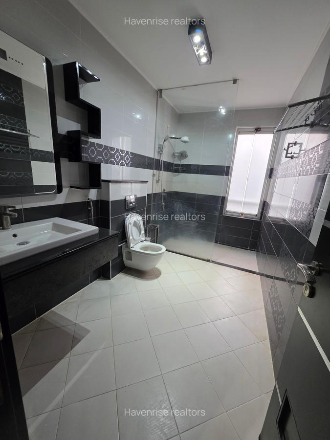 3 Bed Apartment with En Suite at Westlands - 11