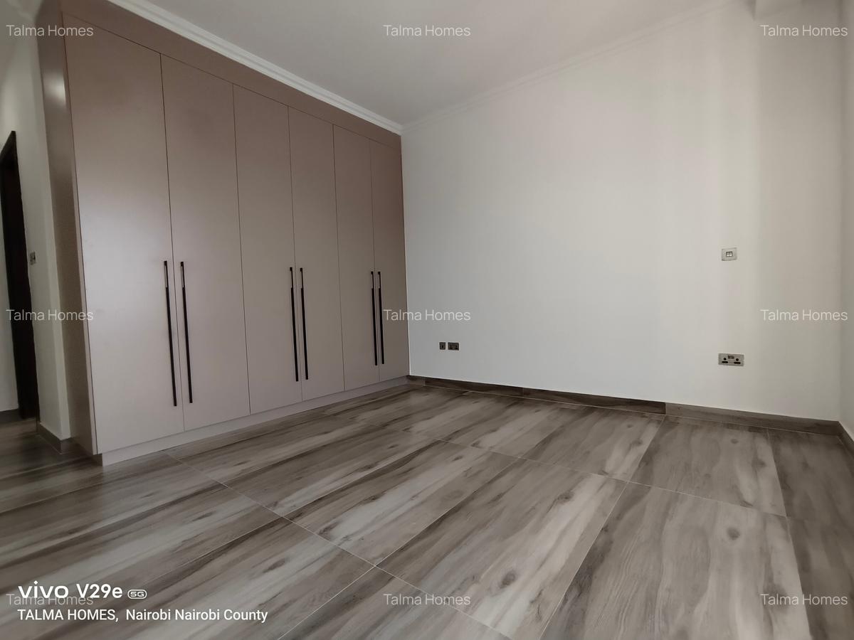 2 Bed Apartment with En Suite at Off Rhapta Road - 3