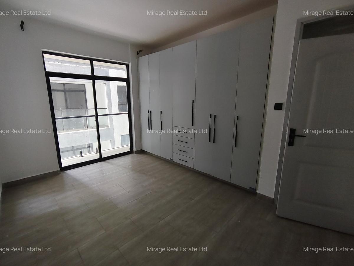 5 Bed Apartment with Swimming Pool in Kitisuru - 10