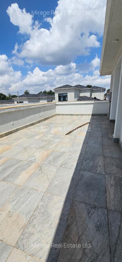 5 Bed Townhouse with En Suite in Lavington - 5